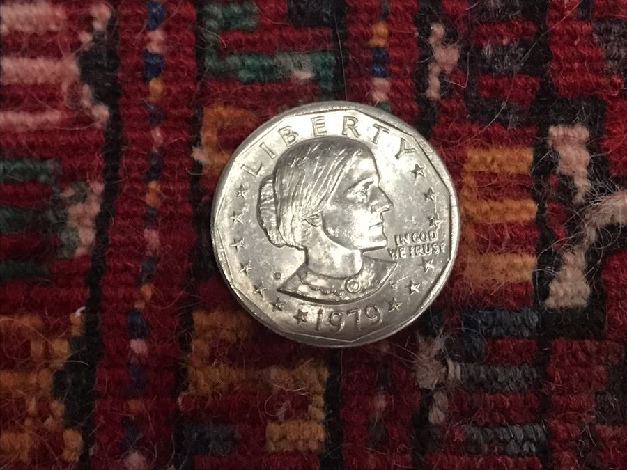 Vintage Hand Knotted Wool Persian Rug 45' X 63' - Appraised For $780 In 2017 [Photo 12]