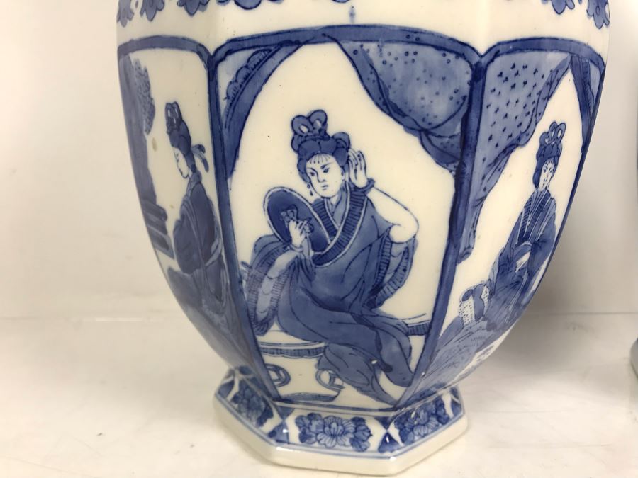 Pair Of Contemporary Chinese Blue And White Vases 14'H [Photo 5]