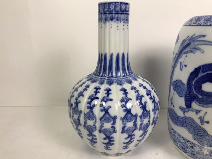 Pair Of Contemporary Chinese Blue And White Vases Dragon Serpent Design [Photo 9]