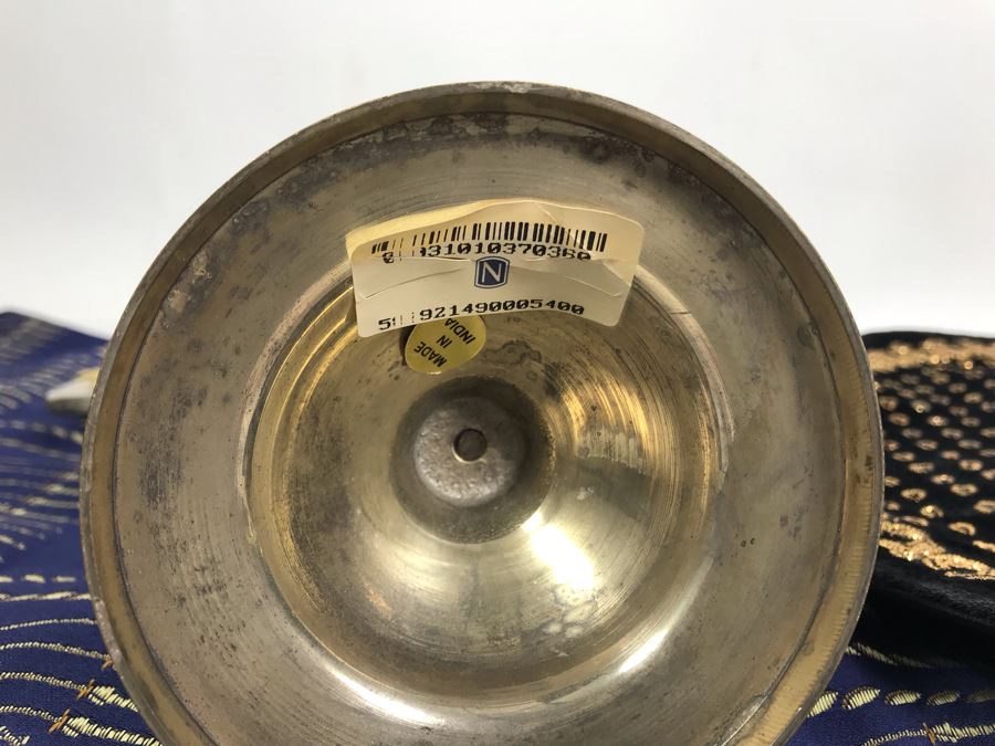 Jewish Menorah, Round Gold Embroidery Cover And Table Runner [Photo 8]