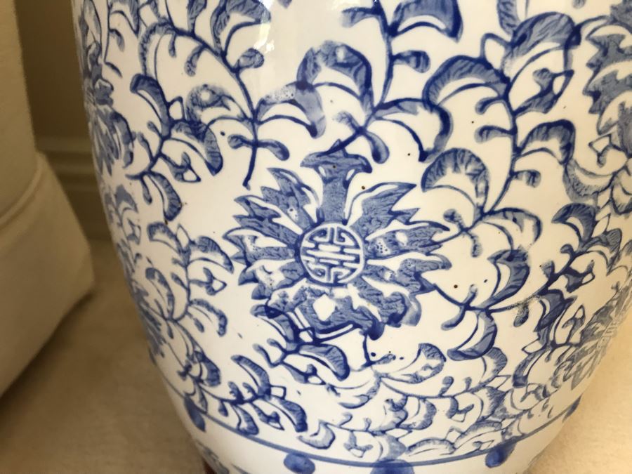 Contemporary Chinese Blue And White Garden Stool With Contemporary Chinese Blue And White Flower Pot With Faux Plant [Photo 4]