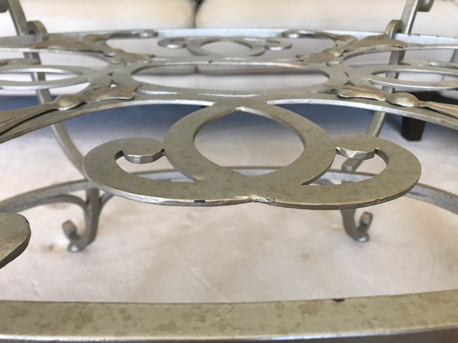 Elegant Silver Tone Metal Base Round Glass Top Coffee Table 48'R X 20.5'H [Photo 6]