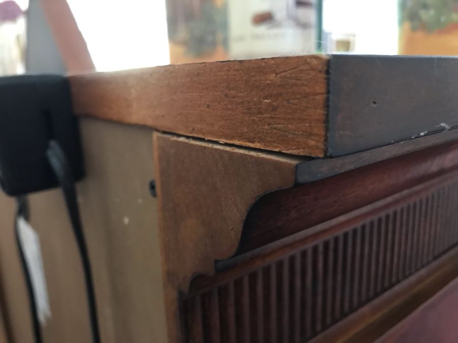 Bassett Furniture John Elway Collection Wooden 3-Piece Wall Unit Bookcase Entertainment Center 101'W X 21.5'D X 65.5'H [Photo 9]