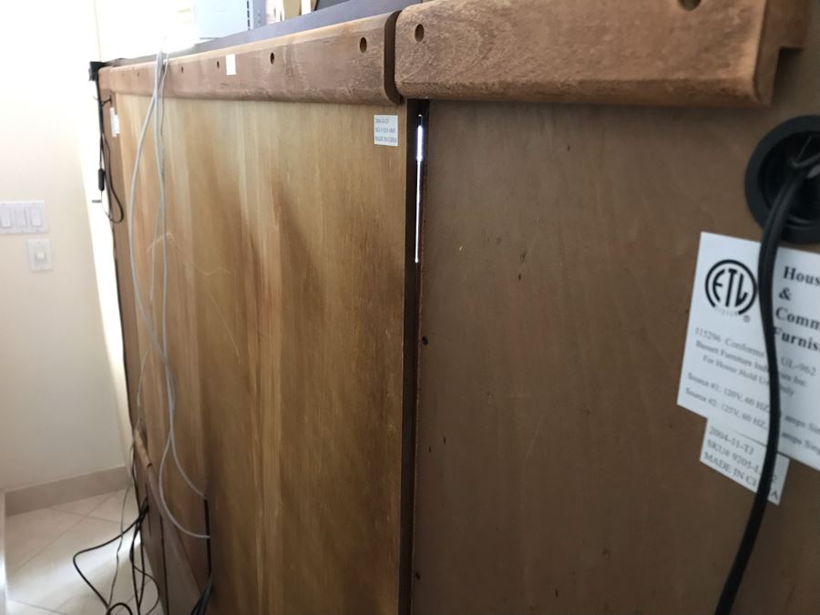 Bassett Furniture John Elway Collection Wooden 3-Piece Wall Unit Bookcase Entertainment Center 101'W X 21.5'D X 65.5'H [Photo 8]