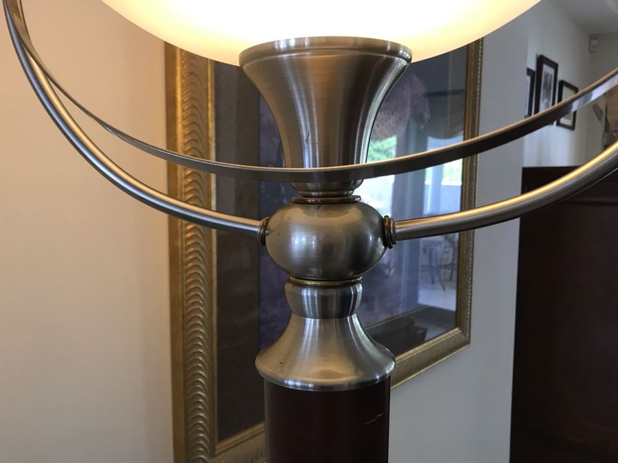 Contemporary Wood And Metal Floor Lamp [Photo 3]