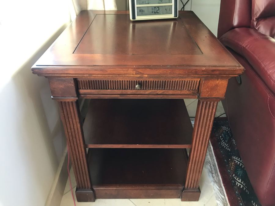 Pair Of Bassett Furniture John Elway Collection Wooden End Tables 22'W X 26'D X 25.5'H [Photo 1]