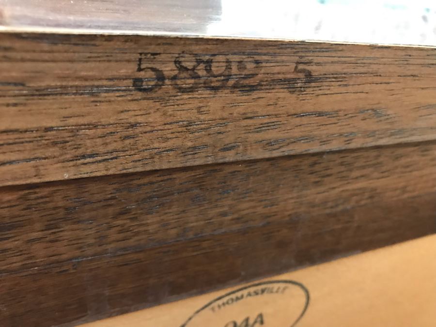 Vintage Thomasville Chinoiserie Wooden Sofa Table Display Cabinet With Up Lighting And Brass Pulls 56.5'W X 16.5'D X 29.5'H [Photo 14]