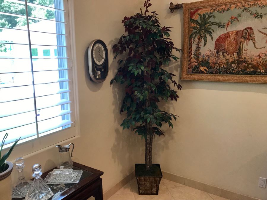 Faux Indoor Tree Plant With Pot Apx 91'H [Photo 1]