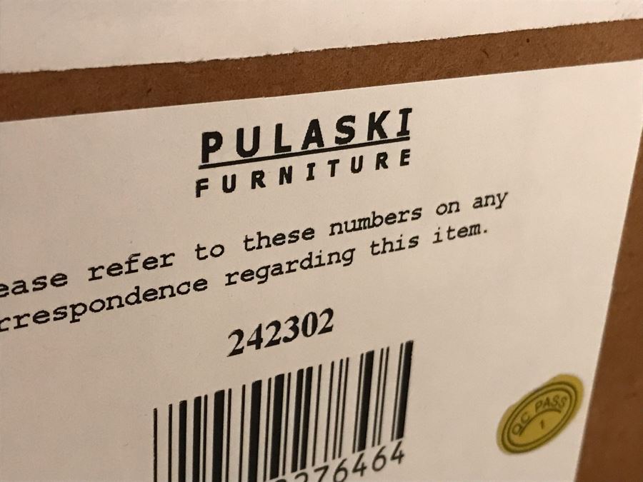 Pulaski Furniture Ornate Sideboard Cabinet Table With Drawers And Lighted Display Cabinet 62'W X 22'D X 38.5'H [Photo 13]