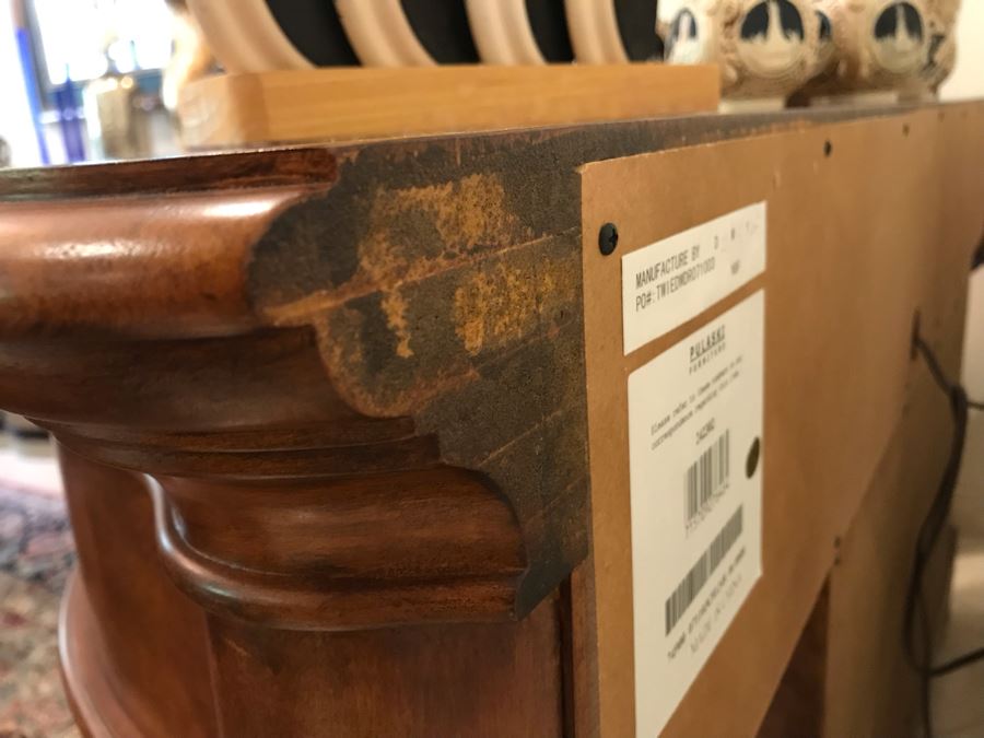 Pulaski Furniture Ornate Sideboard Cabinet Table With Drawers And Lighted Display Cabinet 62'W X 22'D X 38.5'H [Photo 14]