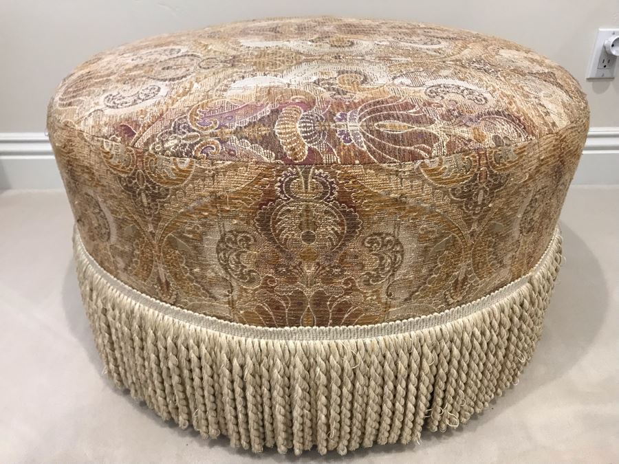 Upholstered Round 31'R Stool With Wooden Feet Large Matching Throw Pillows [Photo 6]