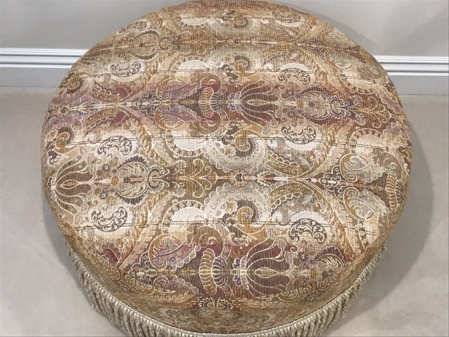 Upholstered Round 31'R Stool With Wooden Feet Large Matching Throw Pillows [Photo 5]