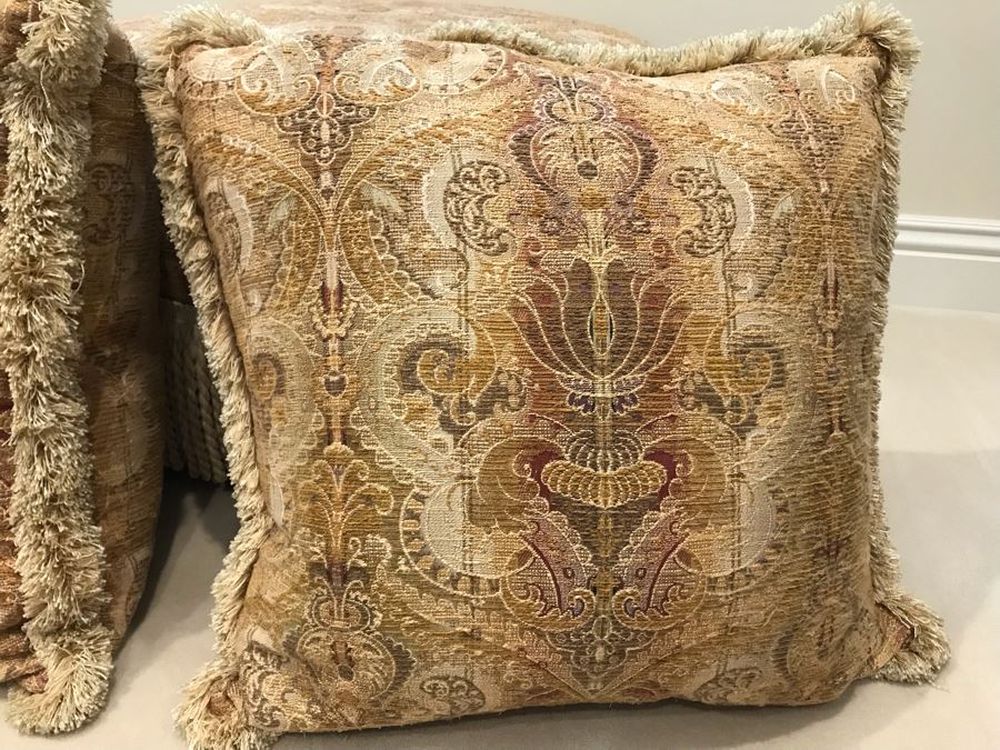 Upholstered Round 31'R Stool With Wooden Feet Large Matching Throw Pillows [Photo 10]