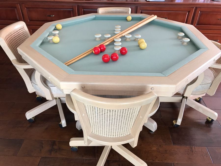 Wooden Pedestal Card Gaming Poker Table With Removable Top Exposing