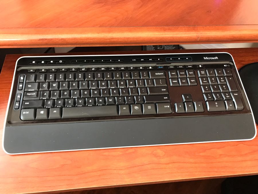 DELL Inspiron 3668 Computer With AOC E2752V 27 Inch Widescreen LED Monitor, Microsoft Keyboard And Microsoft Mouse [Photo 5]