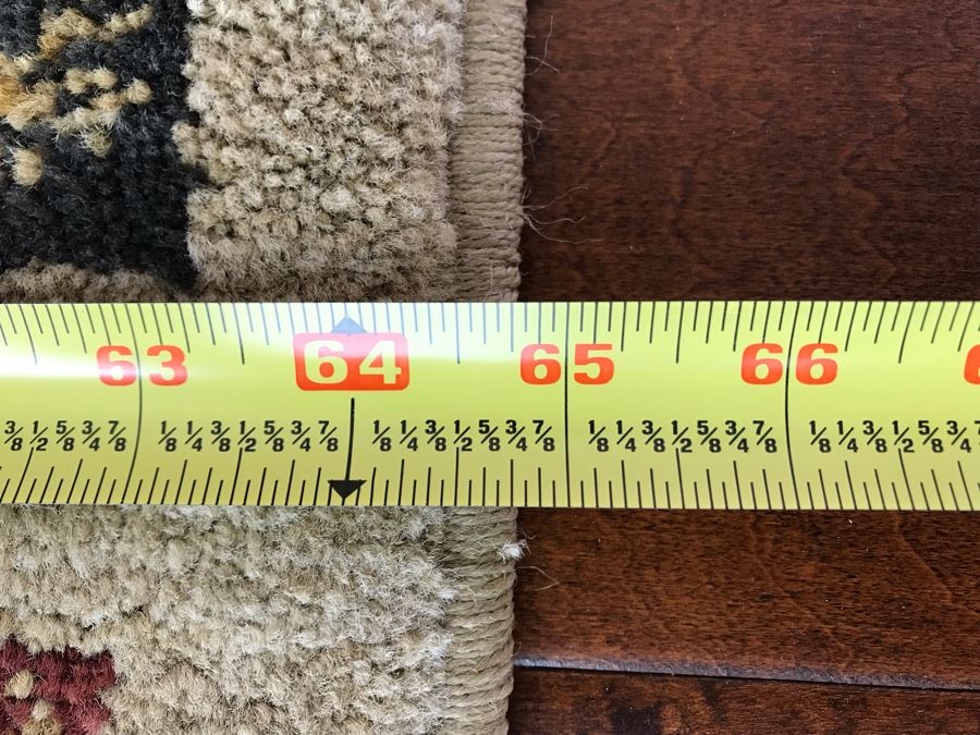 Synthetic Area Rug 45'W X 65'H [Photo 5]