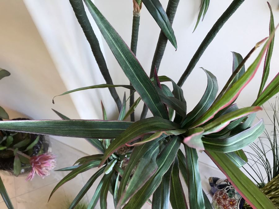 Large Faux Plant With Pot And Stand Shown In Middle [Photo 6]