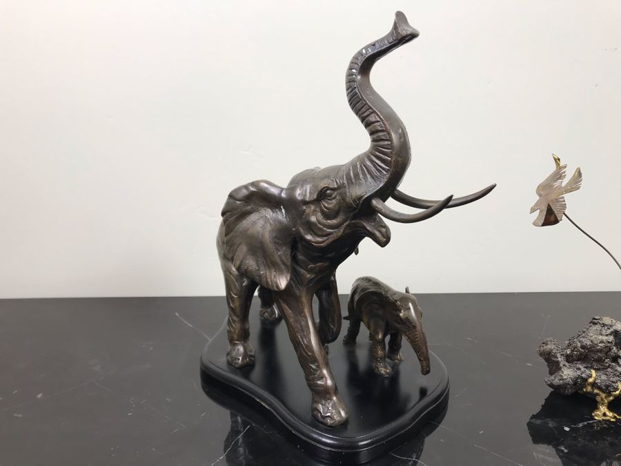 Metal Elephant Figurine Decorative Sculpture 12'H And Seagull Bird Sculpture [Photo 9]