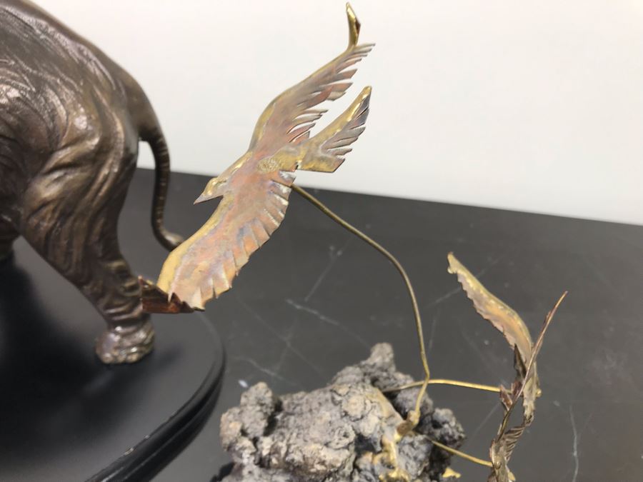 Metal Elephant Figurine Decorative Sculpture 12'H And Seagull Bird Sculpture [Photo 8]