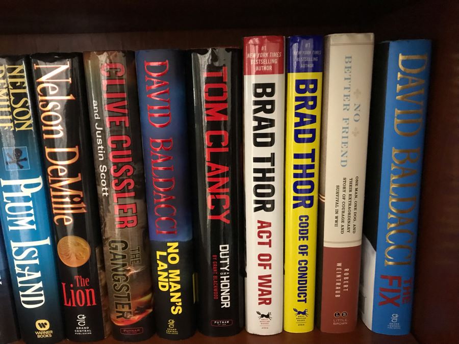 Huge Lot Of Hardback Books Novels By John Grisham, David Baldacci And More (3 Shelves) - Some First Editions [Photo 8]
