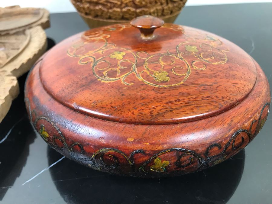 Pair Of Carved Inlay Wooden Trinket Boxes, Carved Floral Motif Wooden Box And Carved Wooden Divided Tray [Photo 4]