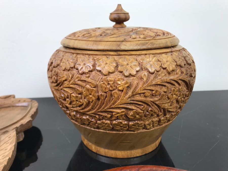 Pair Of Carved Inlay Wooden Trinket Boxes, Carved Floral Motif Wooden Box And Carved Wooden Divided Tray [Photo 8]