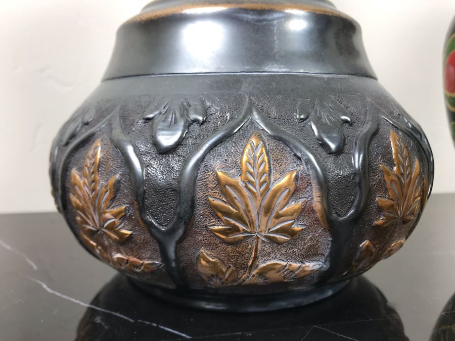 Collection Of Brass And Copper Vases And Thimble [Photo 7]