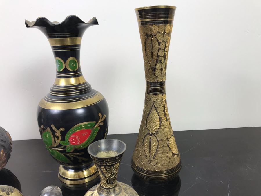 Collection Of Brass And Copper Vases And Thimble [Photo 9]