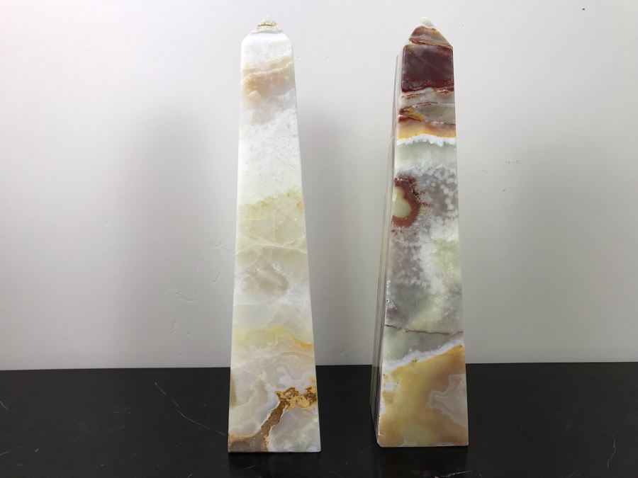 Pair Of Polished White Onyx Marble Obelisk Sculptures 18'H [Photo 2]