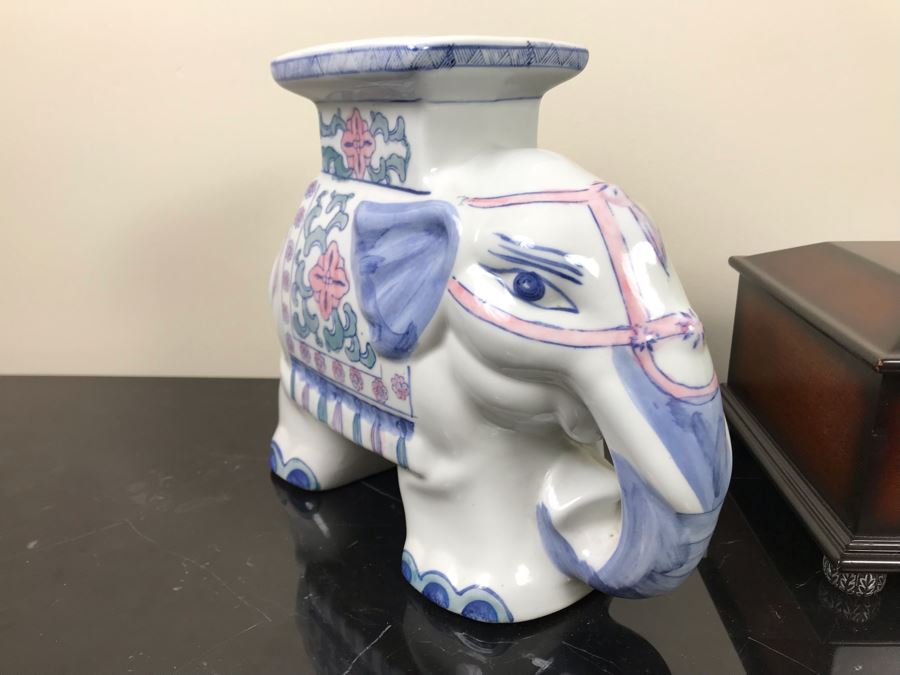 Painted Elephant Figurine 9'H And Lockable Box With Elephant Finial [Photo 4]