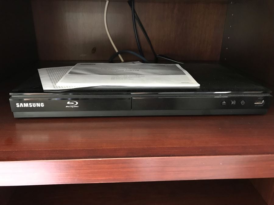 Samsung Bluray Disc Player 80-EM57C And Sony VCR Player SLV-N700 [Photo 5]