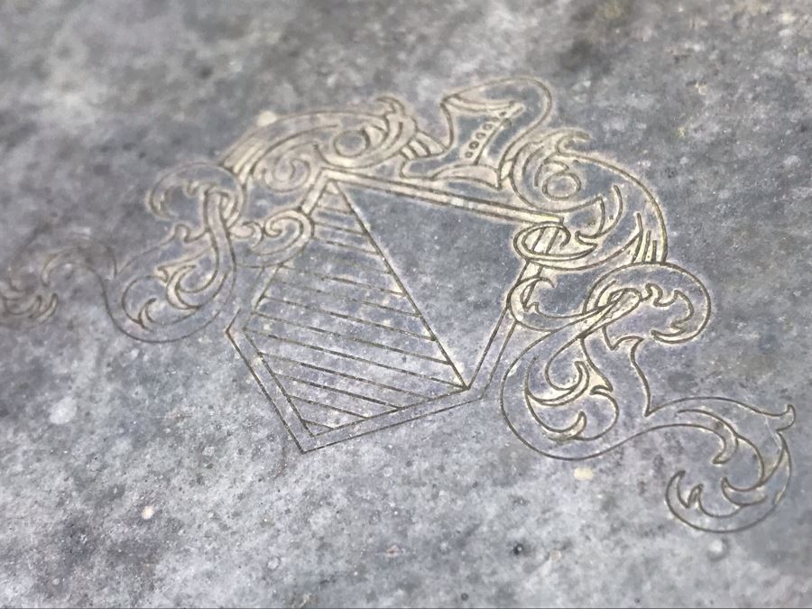 Pair Of Vintage Irons, Vintage Bed Warmer Pan And Vintage Cigar Advertising Box [Photo 19]