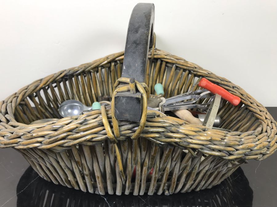 Huge Lot Of Vintage Kitchen Utensils Tools, Vintage Basket With Handle And Vintage Griswold Meat Grinder - See Photos [Photo 4]