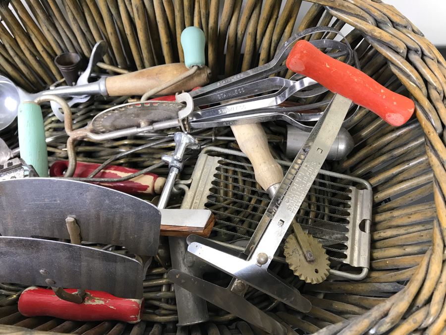Huge Lot Of Vintage Kitchen Utensils Tools, Vintage Basket With Handle And Vintage Griswold Meat Grinder - See Photos [Photo 5]