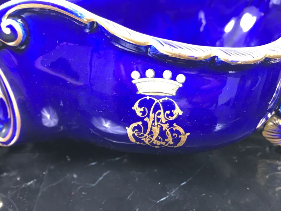 Herbiniere Of Tours Hand Painted Cobalt Blue And Gold Bowl And Pair Of Toyo Quail Figurines  [Photo 4]