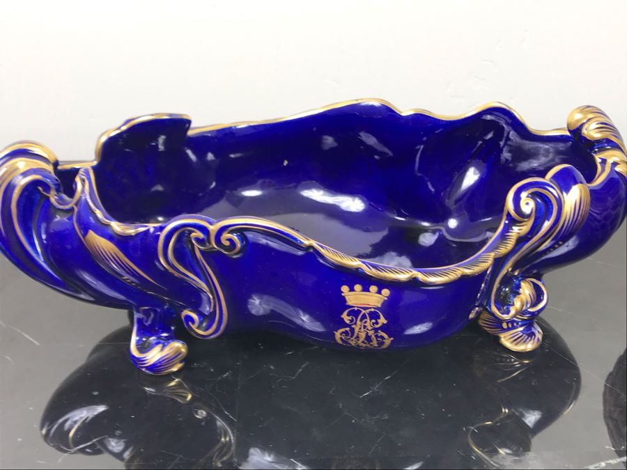 Herbiniere Of Tours Hand Painted Cobalt Blue And Gold Bowl And Pair Of Toyo Quail Figurines  [Photo 5]