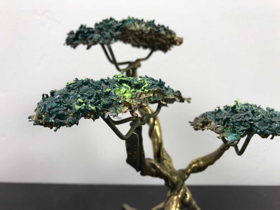 Beswick England Dachsund Dog Figurine, Hand Painted Basset Hound Figurine And Gold Tone Tree Sculpture [Photo 12]