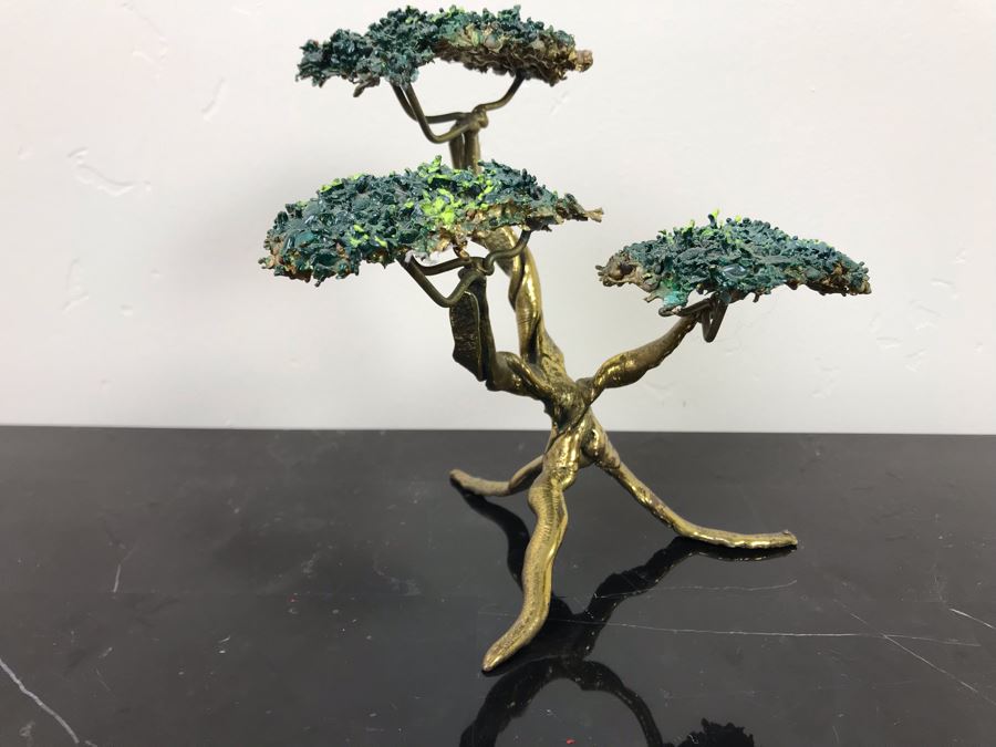 Beswick England Dachsund Dog Figurine, Hand Painted Basset Hound Figurine And Gold Tone Tree Sculpture [Photo 9]