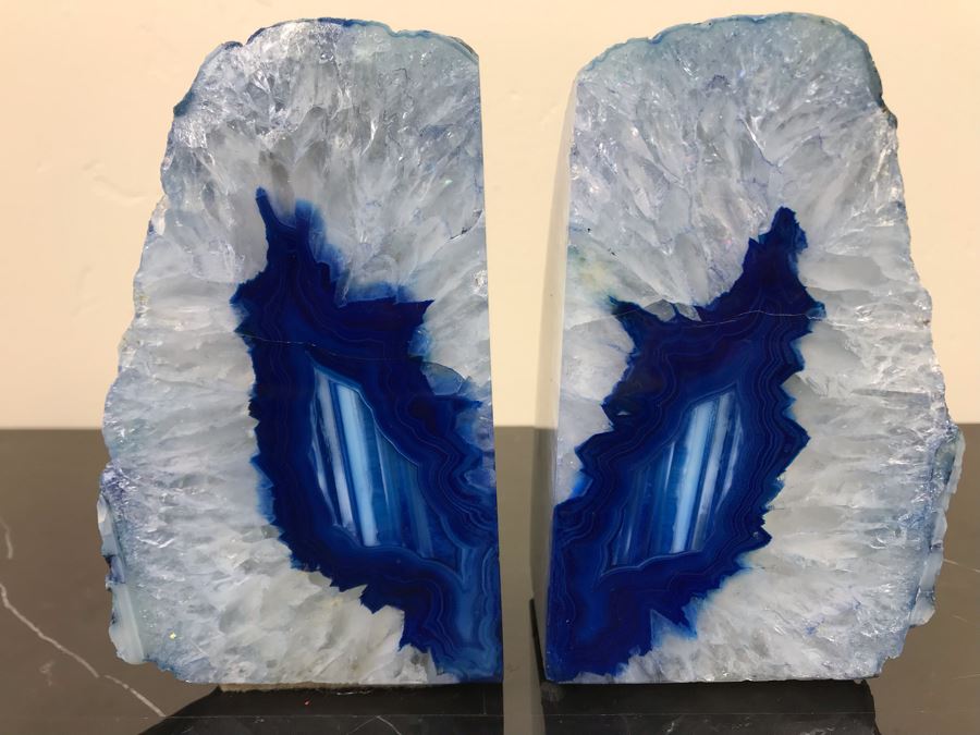 Pair Of Polished Geode Crystal Agate Blue Stones Bookends 5.5'H [Photo 9]