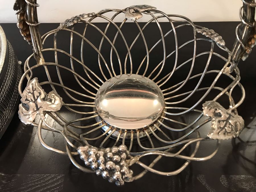 Pair Of Godinger Silverplate Grape Motif Wire Baskets And Silverplate Casserole Dish Holder [Photo 3]