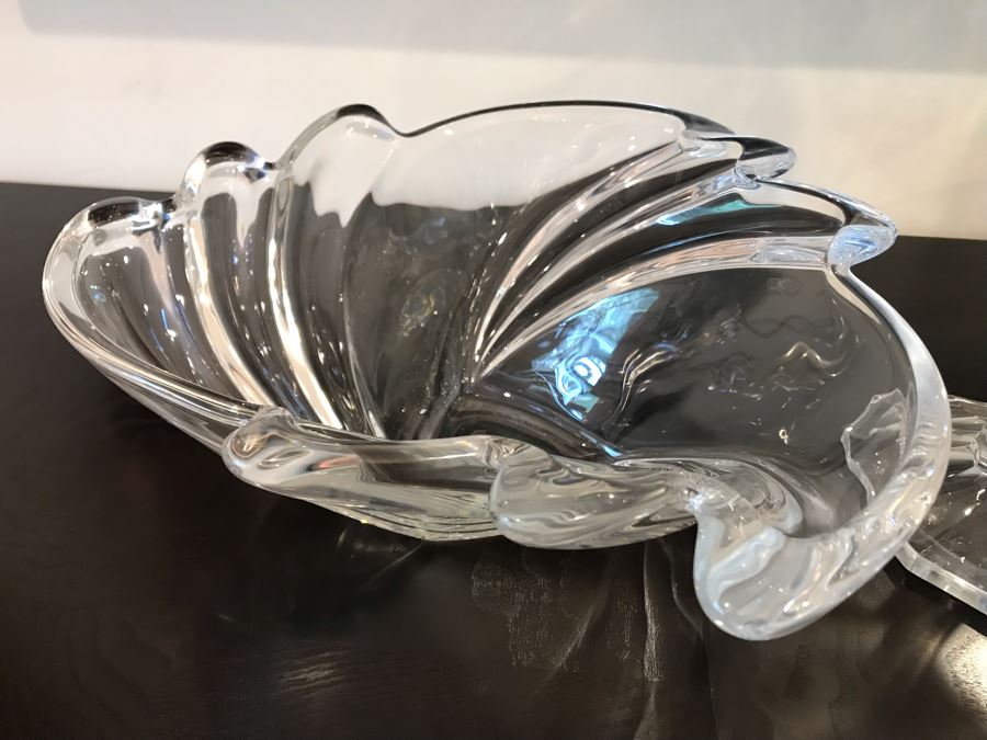 Crystal Lot With Pair Of Footed Pedestal Bowls And Crytal Bowl [Photo 7]