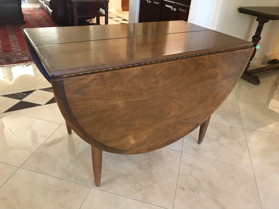 Mid-Century Modern Walnut Drop Leaf Table With Extra Leaf 69'L X 45'W With 18'L Leaf [Photo 4]