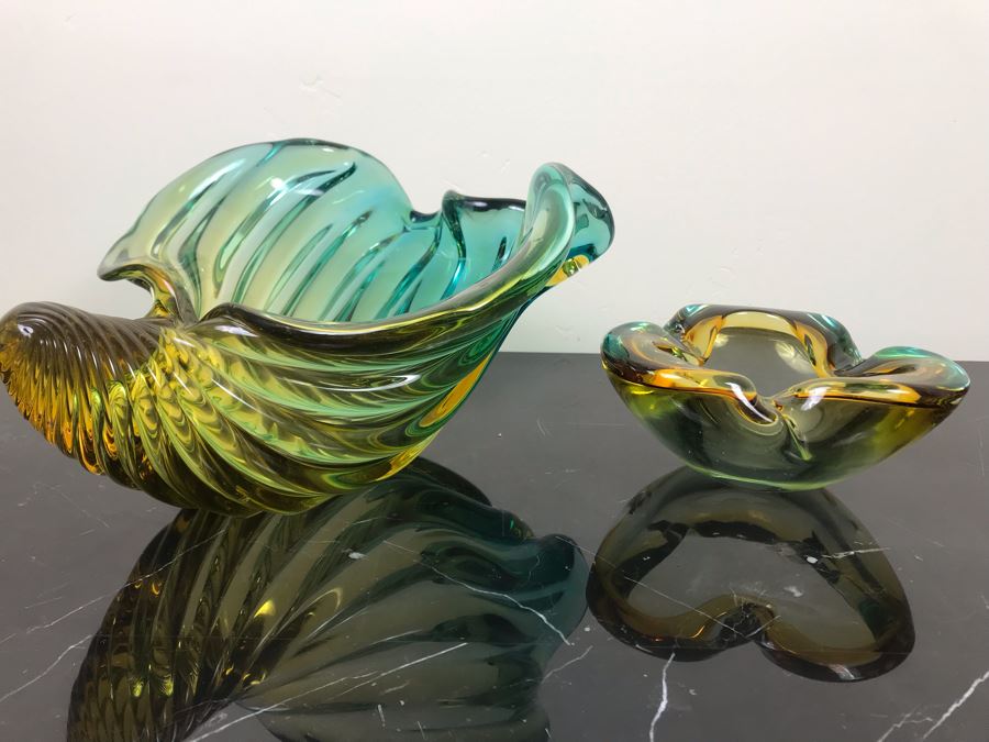 Matching Pair Of Murano Art Glass Bowls Hand Made In Italy