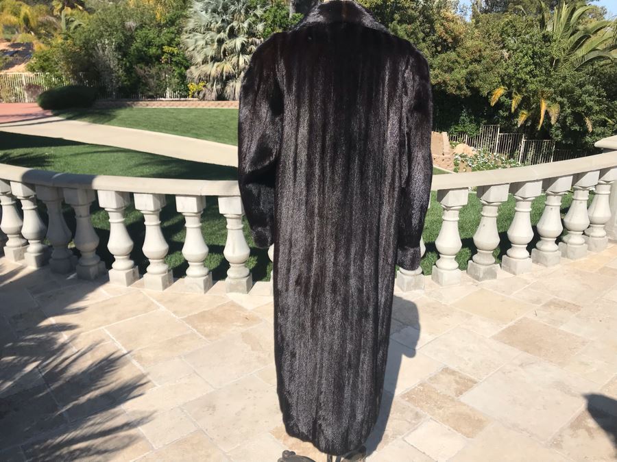 Appraised At $17,000 In 1989: Mahogany Mink Female Skins Fully Let Out Full Length Coat Made In USA Size L - Only Item With A Reserve Price [Photo 14]