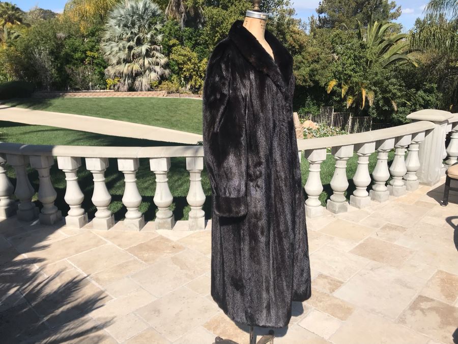 Appraised At $17,000 In 1989: Mahogany Mink Female Skins Fully Let Out Full Length Coat Made In USA Size L - Only Item With A Reserve Price [Photo 11]