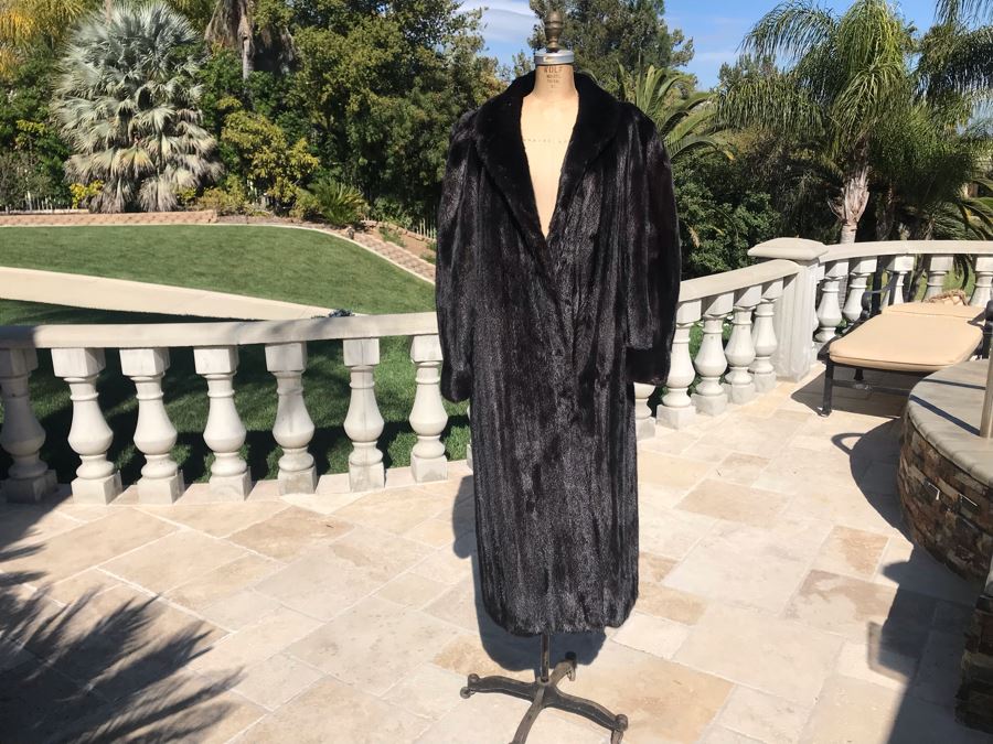 Appraised At $17,000 In 1989: Mahogany Mink Female Skins Fully Let Out Full Length Coat Made In USA Size L - Only Item With A Reserve Price [Photo 3]