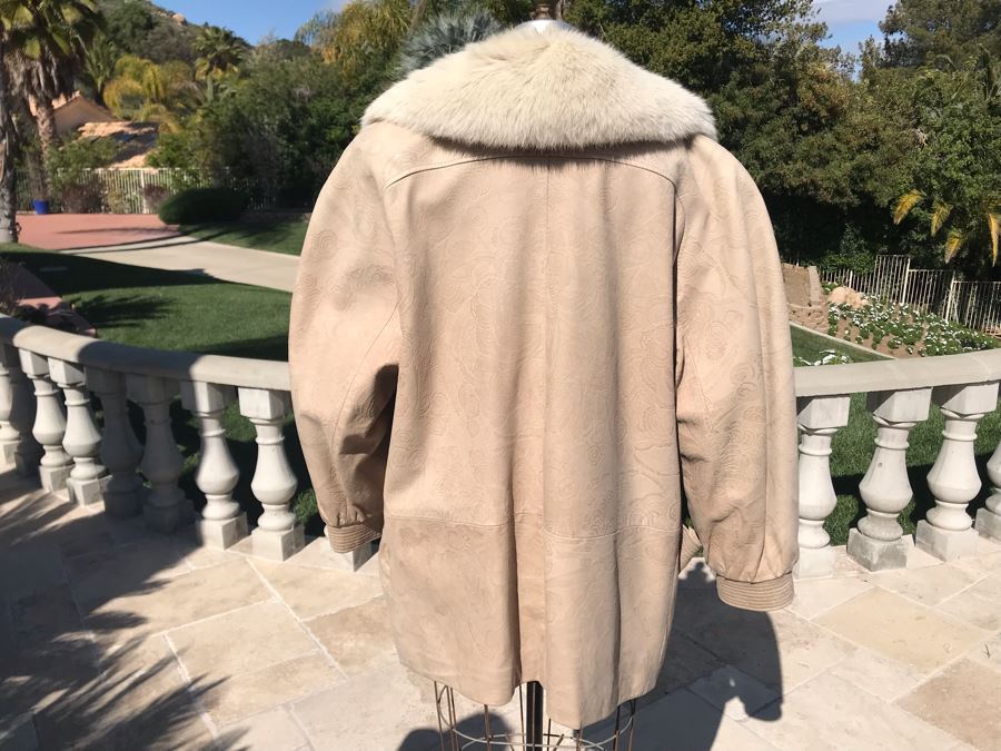 White Fox And Suede Leather Alaskan Custom Built Fur Coat Kansas City Size L  [Photo 11]