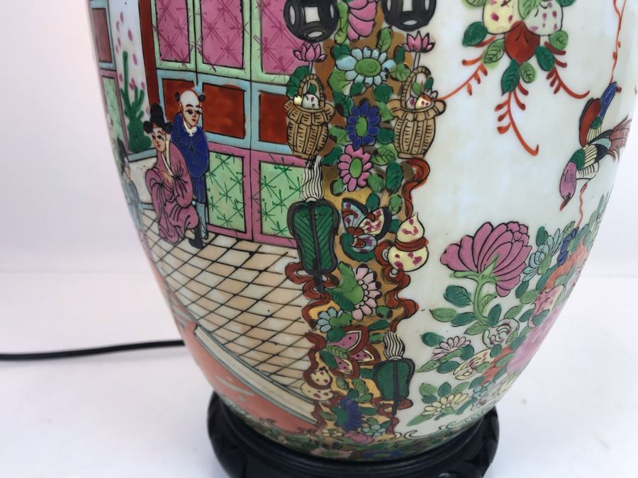 JUST ADDED - Chinese Famile Rose Porcelain Vase Table Lamp