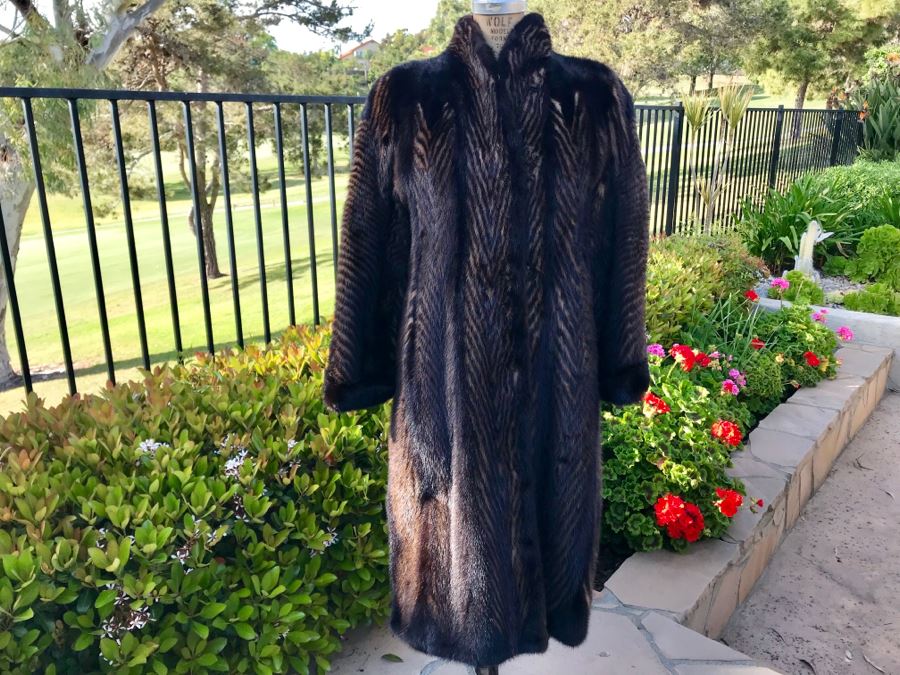 Stunning Benzing Furs Full Length Mink Coat From Calgary Canada Alberta's Premium Furrier Size Small [Photo 11]