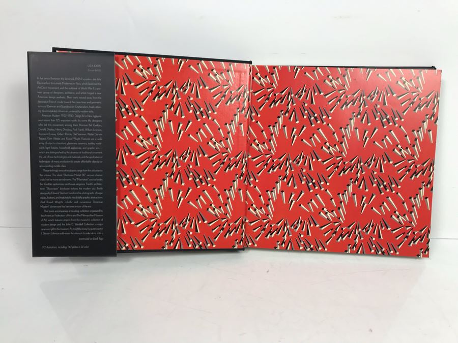 JUST ADDED - American Modern 1925-1940 Design For A New Age Book And Ready To Roll American Travel Trailer Book [Photo 3]